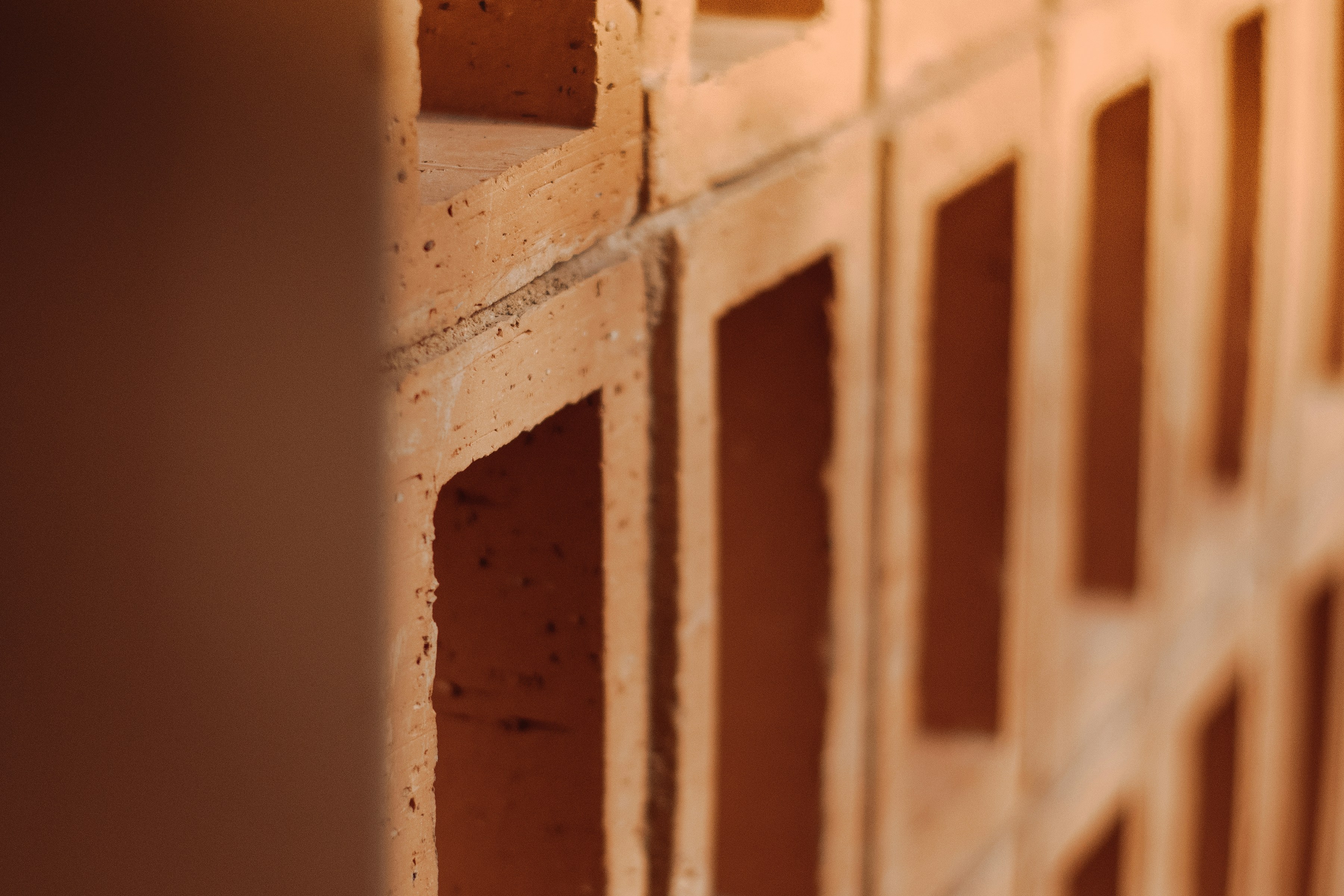 Maçon sur chantier — Maçonnerie Girard Orvault